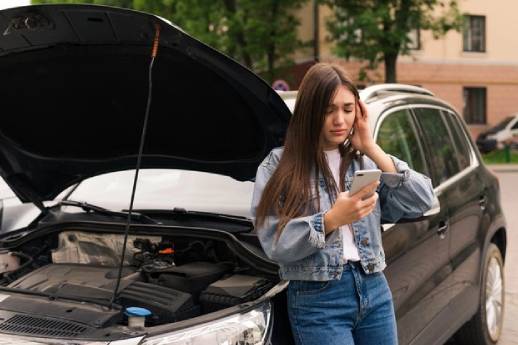 Honda car Dealer in Mumbai These Are Few Essential Accessories You Must Have in Your Car on Road Trips!