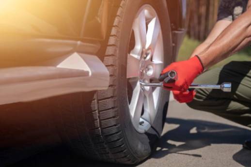 Honda car Dealer in Mumbai These Are Few Essential Accessories You Must Have in Your Car on Road Trips!