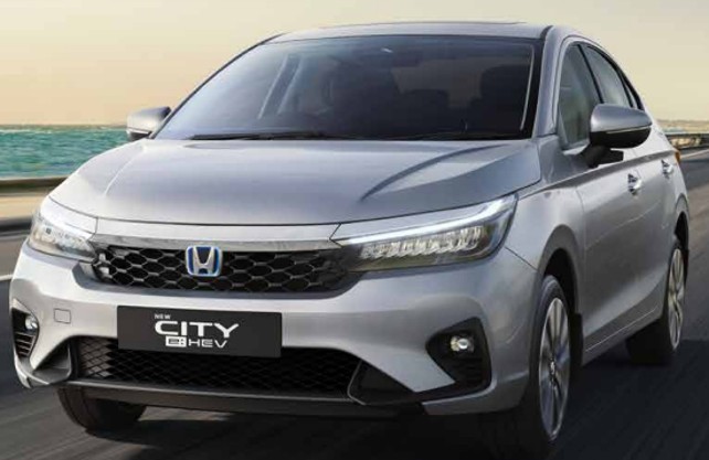 Elevate Your Drive with Honda New City e:HEV: Discover Top Dealerships in Mumbai | Solitaire Honda Honda New City e:HEV - Pioneering Hybrid Technology for Stylish and Sustainable Driving in Mumbai